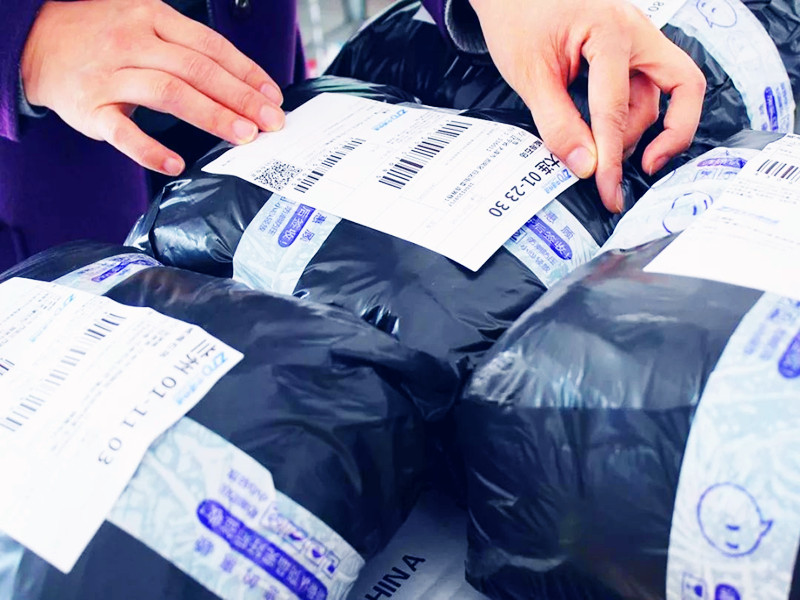 1681876291174881.jpg 01.jpg